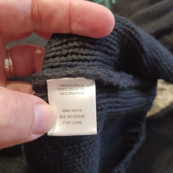 CLOUD CHASER Juniors Sz S Off-the-Shoulder Embroidered Floral Sweater Jet Black - Picture 15 of 16